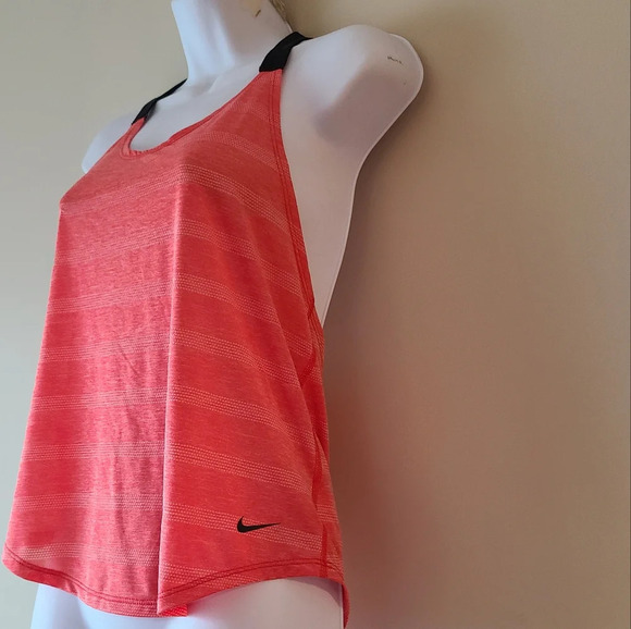 Nike dri fit activewear tank top women's sz.S/P - Picture 2 of 8